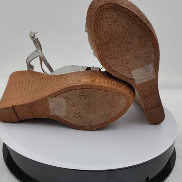 Rock & Candy Studded 4" Cork Wedge Sandal 7.5 - Picture 7 of 8